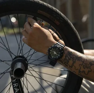 Наручные часы  Casio  G-Shock Casio GA-700-1B (фото 13)