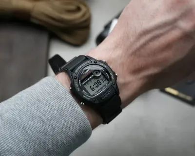 Casio W-220H-1A