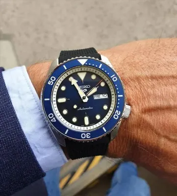 Наручные часы  Seiko  Seiko 5 Sports Seiko SRPD71K2 (фото 5)