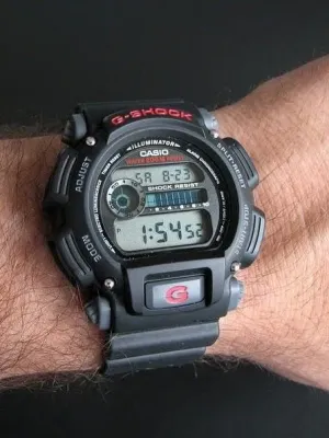 Наручные часы  Casio  G-Shock Casio DW-9052-1V (фото 3)
