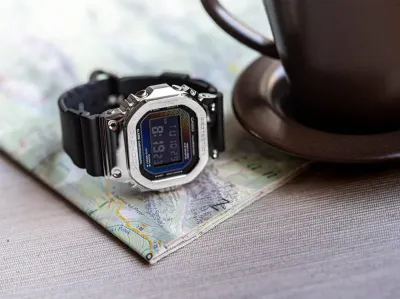 Наручные часы  Casio  G-Shock Casio GM-5600RW-1E (фото 4)