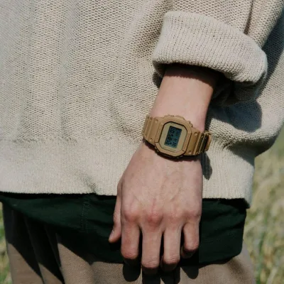 Наручные часы  Casio  G-Shock Casio DW-5600NC-5E (фото 2)