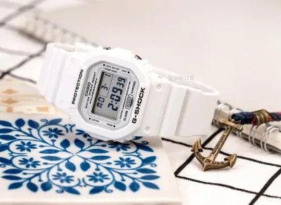 Наручные часы  Casio  G-Shock Casio DW-5600MW-7E (фото 7)