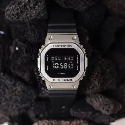 Наручные часы  Casio  G-Shock Casio GM-5600-1E (фото 13)