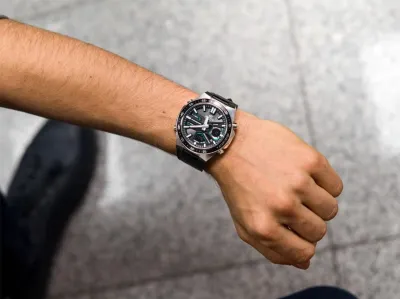 Наручные часы  Casio  Edifice Casio EFV-C110L-1A (фото 5)