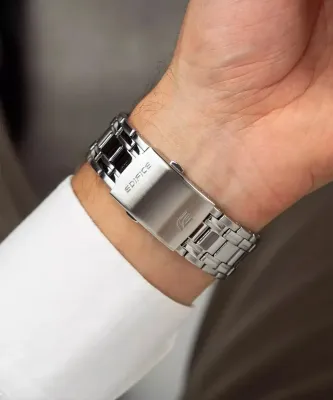 Casio EFR-539DE-3A