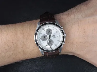 Наручные часы  Casio  Edifice Casio EFR-526L-7A (фото 7)