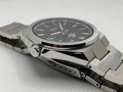Наручные часы  Casio  Edifice Casio EFB-108D-1A (фото 5)