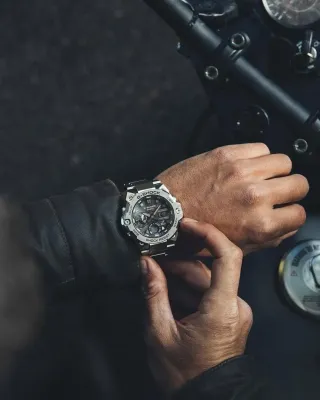 Наручные часы  Casio  G-Shock Casio GST-B400D-1A (фото 9)