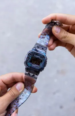 Наручные часы  Casio  G-Shock Casio DW-5600NN-1E (фото 4)