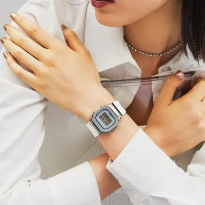 Наручные часы  Casio  G-Shock Casio GM-S5600LC-7E (фото 2)