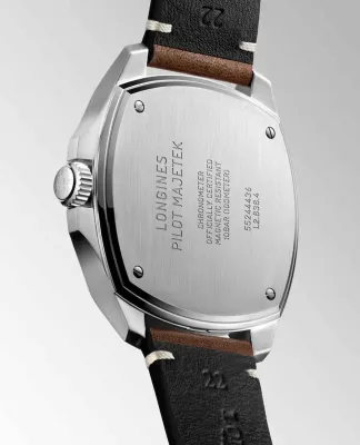 Наручные часы  Longines  Pilot Majetek Longines L2.838.4.53.9 (фото 2)
