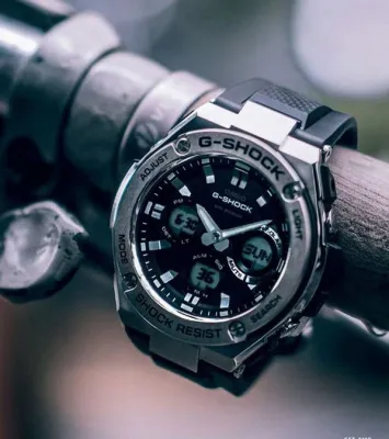 Наручные часы  Casio  G-Shock Casio GST-W110-1A (фото 2)