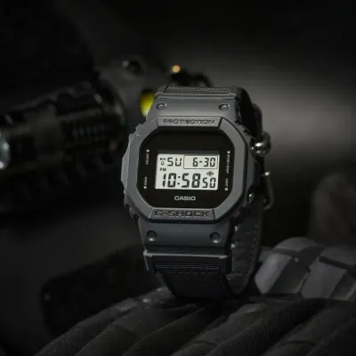 Наручные часы  Casio  G-Shock Casio DW-5600BCE-1E (фото 7)