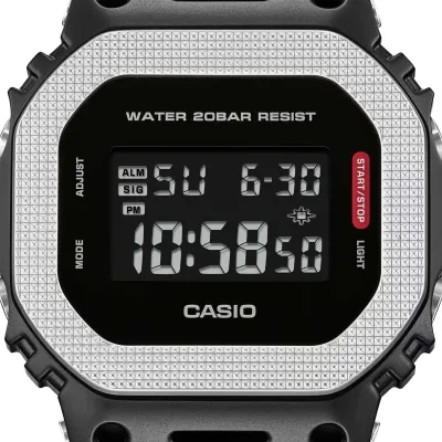 Casio GM-5600BM-1E