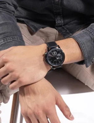 Наручные часы  Guess  Solar Guess GW0540G3 (фото 2)