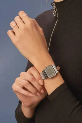 Casio A-700WEM-7A