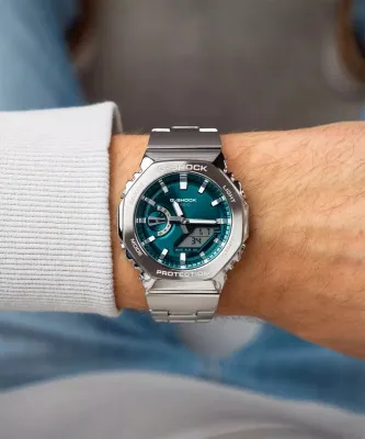 Casio GM-2110D-3A1