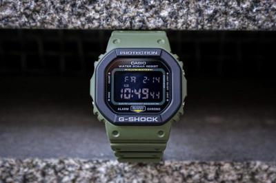 Наручные часы  Casio  G-Shock Casio DW-5610SU-3E (фото 4)