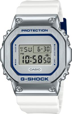 Наручные часы  Casio  G-Shock Casio GM-5600LC-7E (фото 1)