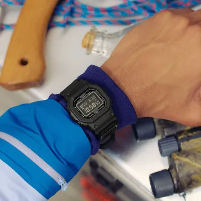 Casio DW-5600MNC-1E