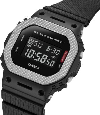 Casio GM-5600BM-1E