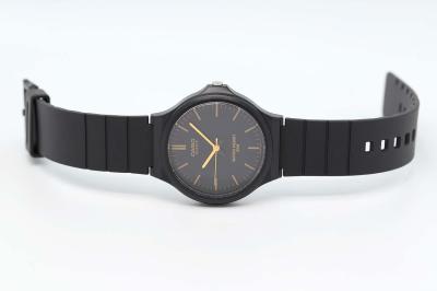 Наручные часы  Casio  Collection Casio MW-240-1E2 (фото 6)