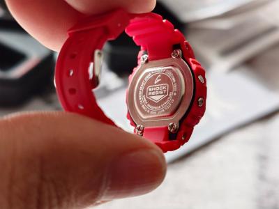 Наручные часы  Casio  G-Shock Casio DWN-5600-4E (фото 8)