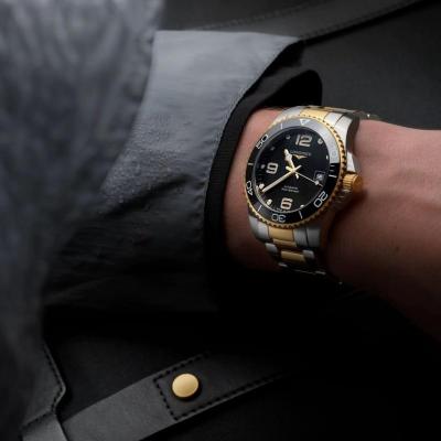 Наручные часы  Longines  HydroConquest Longines L3.781.3.56.7 (фото 8)