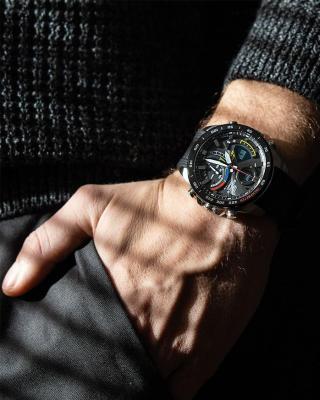 Наручные часы  Casio  Edifice Casio ECB-900MP-1A (фото 8)