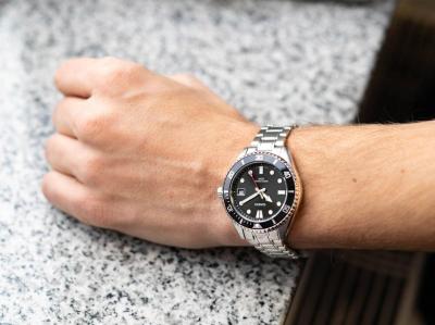 Наручные часы  Casio  Collection Casio MDV-10D-1A1 (фото 4)