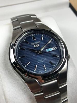 Наручные часы  Seiko  Seiko 5 Seiko SNK603K1 (фото 2)