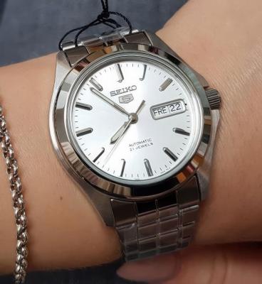 Наручные часы  Seiko  Seiko 5 Seiko SNKK87K1 (фото 4)