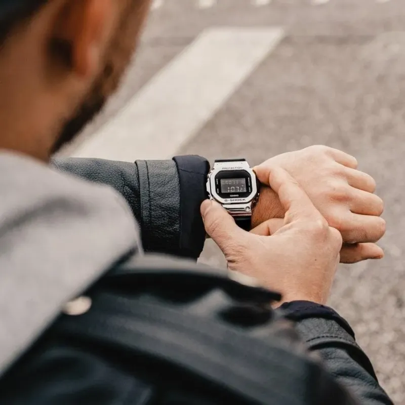 Наручные часы  Casio  G-Shock Casio GM-5600-1E (фото 3)