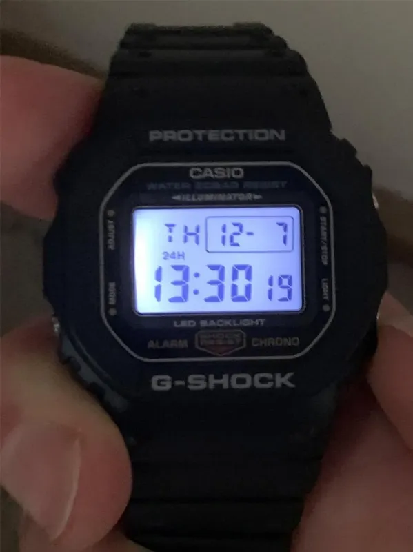 Наручные часы  Casio  G-Shock Casio DW-5600UE-1E (фото 9)