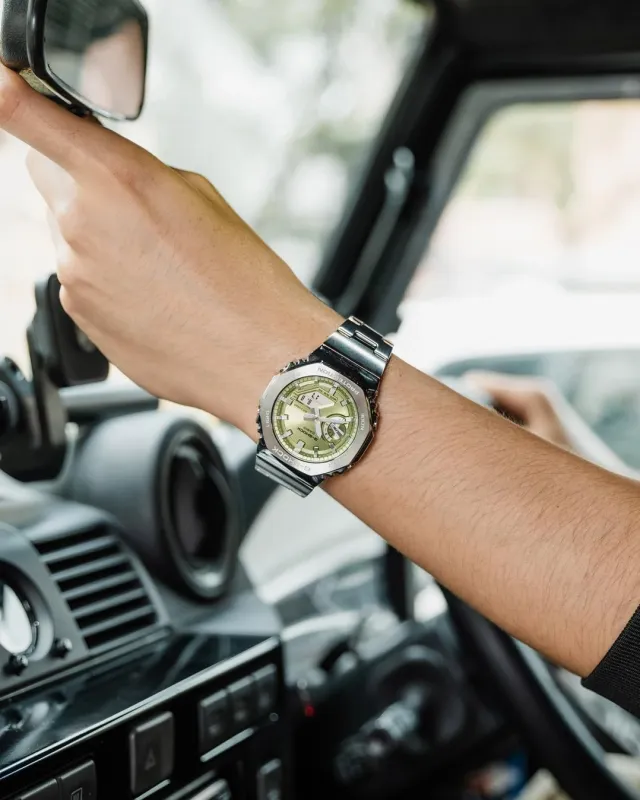 Наручные часы  Casio  G-Shock Casio GM-2110D-3A (фото 6)