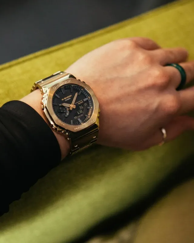 Наручные часы  Casio  G-Shock Casio GM-B2100GD-9A (фото 6)