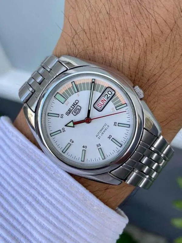 Наручные часы  Seiko  Seiko 5 Seiko SNK369K1 (фото 5)