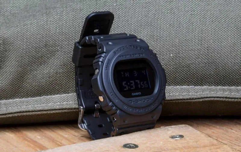 Наручные часы  Casio  G-Shock Casio DW-5750E-1B (фото 7)