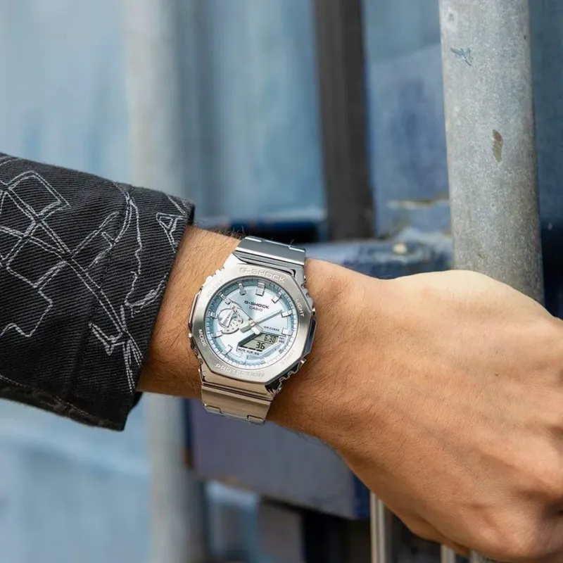 Наручные часы  Casio  G-Shock Casio GM-2110D-2A (фото 7)