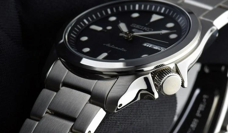 Наручные часы  Seiko  Seiko 5 Seiko SRPE55K1 (фото 8)