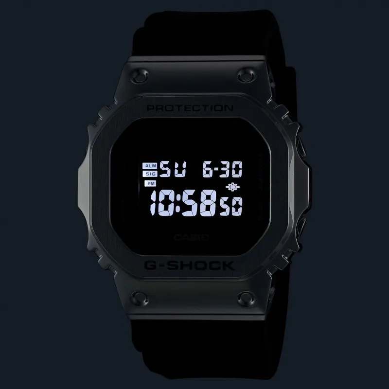 Наручные часы  Casio  G-Shock Casio GM-5600U-1E (фото 7)