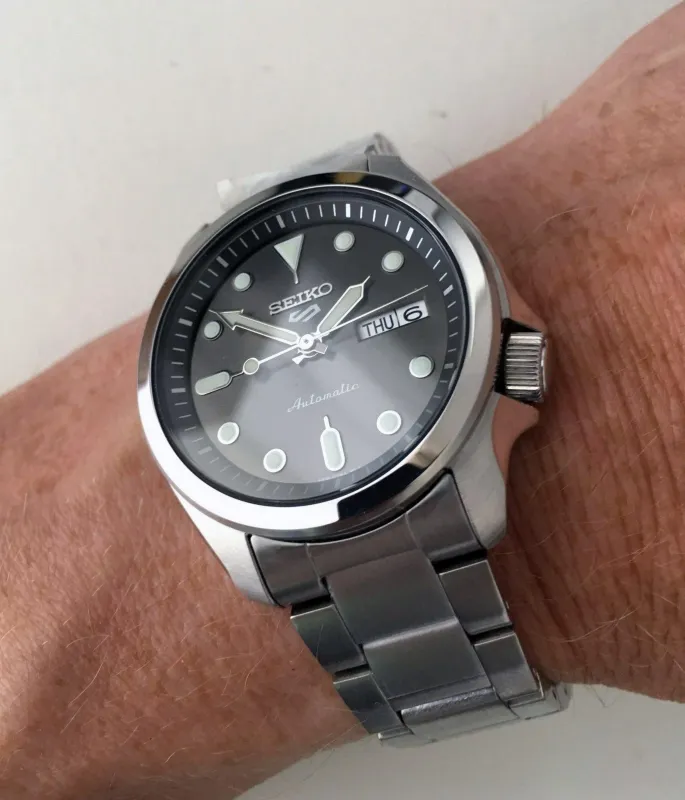 Наручные часы  Seiko  Seiko 5 Sports Seiko SRPE51K1 (фото 6)