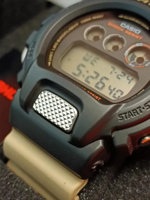 Наручные часы  Casio  G-Shock Casio DW-6900TU-1A5 (фото 10)