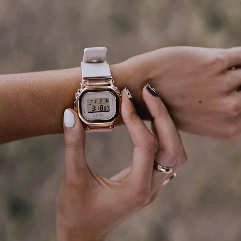 Наручные часы  Casio  G-Shock Casio GM-S5600UPG-4E (фото 2)