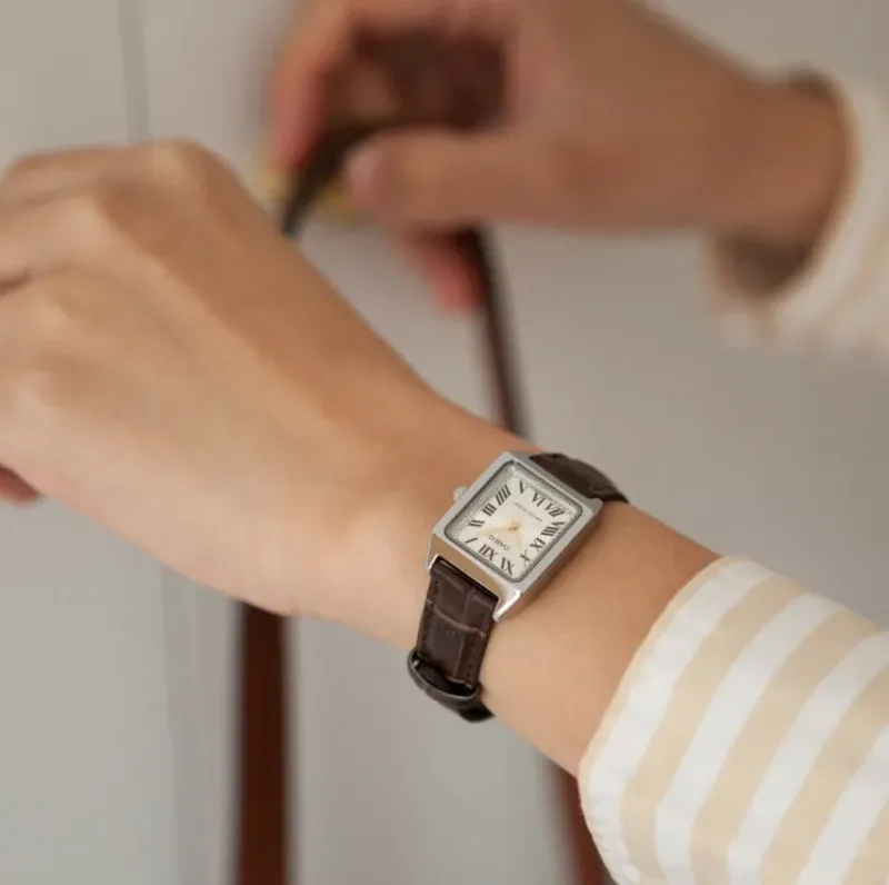 Наручные часы  Casio  Collection Casio LTP-V007L-9B (фото 6)