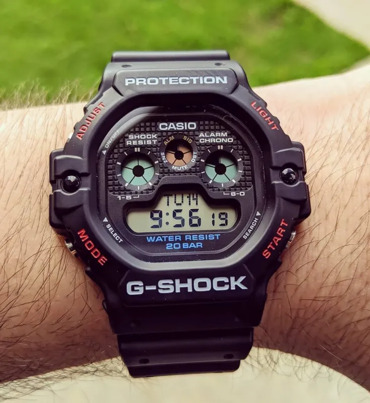 Наручные часы  Casio  G-Shock Casio DW-5900-1E (фото 3)