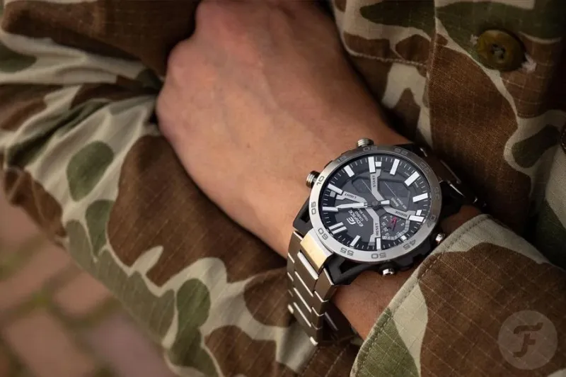 Наручные часы  Casio  Edifice Casio ECB-2000D-1A (фото 4)