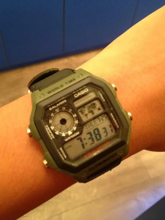 Наручные часы  Casio  Collection Casio AE-1200WHB-3B (фото 4)