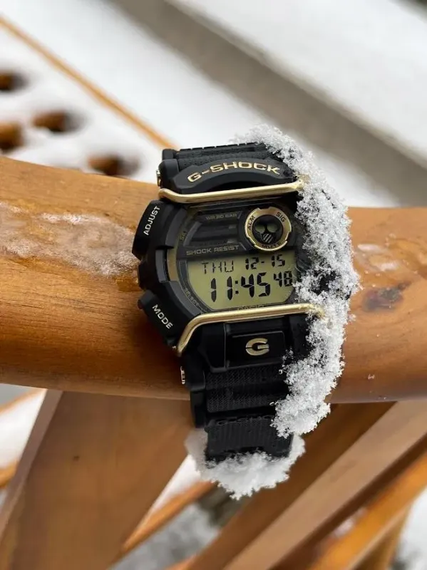 Наручные часы  Casio  G-Shock Casio GD-400GB-1B2 (фото 8)